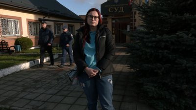 На Волині суд продовжив розгляд справи за позовом попа до батька загиблої бійчині На Волині суд продовжив розгляд справи за позовом попа до батька загиблої бійчині