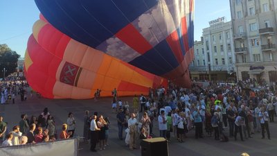 У Тернополі розпочався фестиваль повітряних куль "Файне небо"
