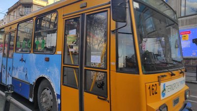 У Кривому Розі збирають підписи за скасування безкоштовного проїзду для всіх жителів міста