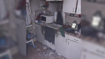 У Рівному пенсіонерка ледь не спалила квартиру, гріючи парафін в духовці