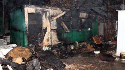 На Хмельниччині у будівельному вагончику під час пожежі загинув чоловік