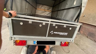 950 пачок сигарет виявили прикордонники у пункті пропуску "Дякове" на Закарпатті 950 пачок сигарет виявили прикордонники у пункті пропуску "Дякове" на Закарпатті