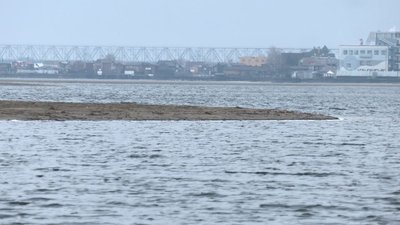 Найнижчий рівень води за 17 років: черкаський Дніпро обмілів Найнижчий рівень води за 17 років: черкаський Дніпро обмілів