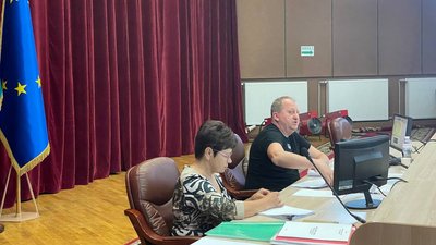 У Сумах депутати виділять гроші постраждалим від ударів безпілотників У Сумах депутати виділять гроші постраждалим від ударів безпілотників