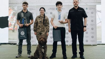 Олександр Казар'ян і Ростислав Пачковський отримали відзнаку Діти-Герої