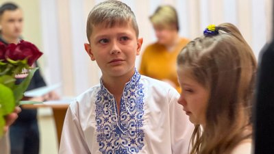 У Житомирі рідним загиблих за Україну воїнів передали державні нагороди У Житомирі рідним загиблих за Україну воїнів передали державні нагороди