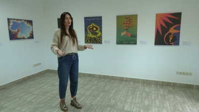 В Івано-Франківську відкрили виставку діджитал-малюнку на воєнну тематику В Івано-Франківську відкрили виставку діджитал-малюнку на воєнну тематику
