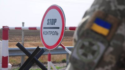 У Києві блокпости поки не прибиратимуть — поліція