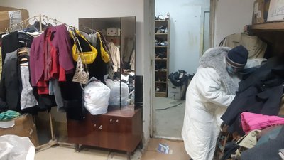 Від 10 до 50 кілограмів вживаного одягу щодня. Соціальний центр у Вінниці шукає більше приміщення Від 10 до 50 кілограмів вживаного одягу щодня. Соціальний центр у Вінниці шукає більше приміщення