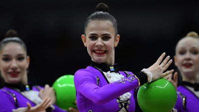 Україна у фіналі групових вправ з трьома м'ячами та двома обручами на ЧС