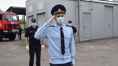 Шістьох 21-річних офіцерів призначать на керівні посади в ДСНС Рівненщини Шістьох 21-річних офіцерів призначать на керівні посади в ДСНС Рівненщини