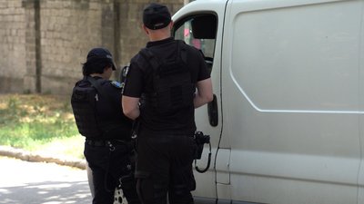 Патрульна поліція, виклики, обстріли, екіпаж