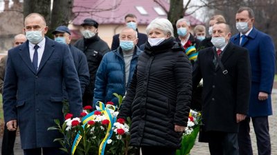 В Ужгороді вшанували ліквідаторів аварії на ЧАЕС В Ужгороді вшанували ліквідаторів аварії на ЧАЕС