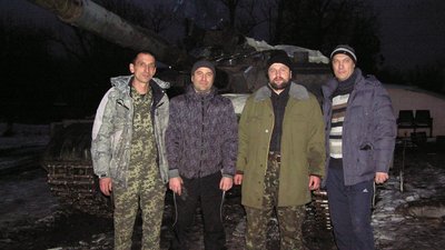"Ця війна — не тільки хлопців, які воювали. Але нас усіх!" — Олександр Соколовський "Ця війна — не тільки хлопців, які воювали. Але нас усіх!" — Олександр Соколовський