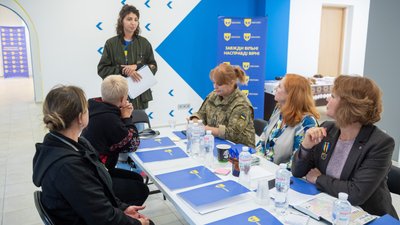 Круглий стіл "Хто захистить захисниць?", ветеранська політика, жінки, військові