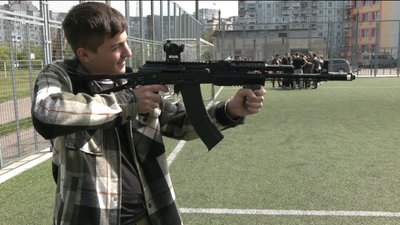 Рада ухвалила закон про вдосконалення системи початкової загальновійськової підготовки