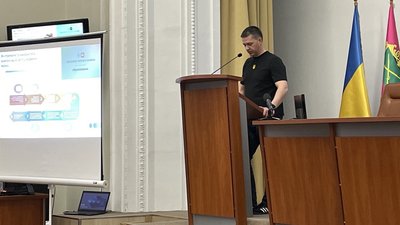 У Запоріжжі відбулася перша відкрита нарада структурних підрозділів міськради, де головувала Регіна Харченко У Запоріжжі відбулася перша відкрита нарада структурних підрозділів міськради, де головувала Регіна Харченко