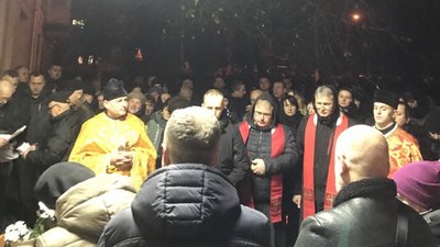Панахида за загиблим Ярославом Череватим Панахида за загиблим Ярославом Череватим