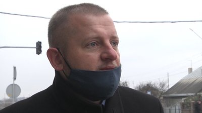Майже два місяці у селі на Тернопільщині не зупиняються автобуси Майже два місяці у селі на Тернопільщині не зупиняються автобуси