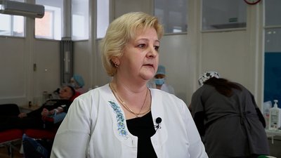 Хтось вперше, хтось – на постійній основі: у Чернігові військові задонатили кров для побратимів Хтось вперше, хтось – на постійній основі: у Чернігові військові задонатили кров для побратимів