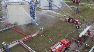 У Миколаєві відбулися тактико-спеціальні навчання рятувальників У Миколаєві відбулися тактико-спеціальні навчання рятувальників