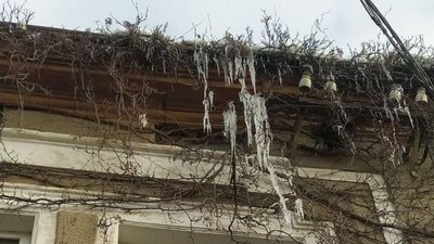 Обережно бурульки: на Тернопільщині прогнозують туман та ожеледицю