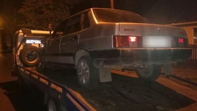 У Чернігові на нетверезого водія, який матюкався на патрульних, склали шість протоколів