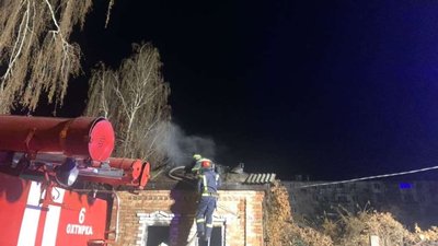 Пожежа на Сумщині: двоє загиблих безхатьків у закинутому будинку