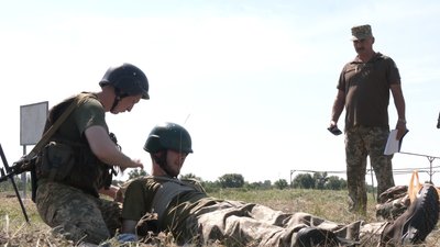 Резервісти запорізької тероборони взяли участь у змаганнях стрілецьких взводів Резервісти запорізької тероборони взяли участь у змаганнях стрілецьких взводів