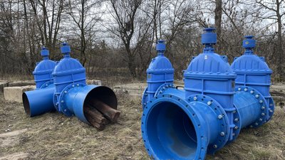 У Полтаві зранку 27 листопада у чотирьох мікрорайонах включили воду після аварійних робіт