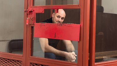 СБУ проти НАБУ: за що сидять у СІЗО двоє працівників бюро та батько одного з них