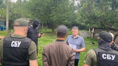 Просували проросійські погляди. Трьох жителів Дніпропетровщини підозрюють у колабораціонізмі