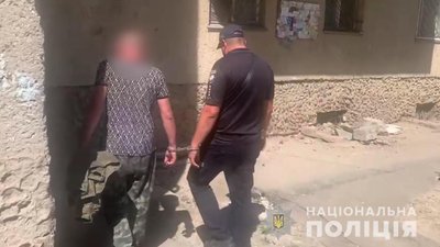 На сміттєзвалищі під Одесою знайшли тіло оголеної жінки. ФОТО На сміттєзвалищі під Одесою знайшли тіло оголеної жінки. ФОТО