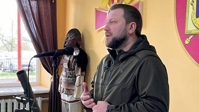 На Тернопільщині відкрили перший в Україні навчальний центр керування дронами На Тернопільщині відкрили перший в Україні навчальний центр керування дронами