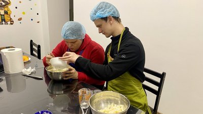Денний догляд для людей з інвалідністю у Житомирі: які заняття проводять у центрі Денний догляд для людей з інвалідністю у Житомирі: які заняття проводять у центрі