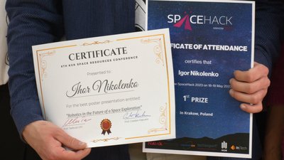У Франківську відзначили студентів за перемогу на міжнародній конференції з космічної тематики У Франківську відзначили студентів за перемогу на міжнародній конференції з космічної тематики