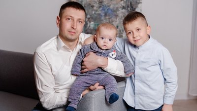 “Обійми дітей — джерело сили”: історія пожежника з Луцька “Обійми дітей — джерело сили”: історія пожежника з Луцька
