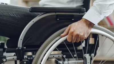 Роботодавці на Буковині можуть отримати до 100 тисяч гривень на облаштування робочого місця для людини з інвалідністю