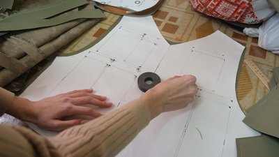 "Підтримуємо наших військових": на одному з вінницьких цехів для захисників шиють амуніцію "Підтримуємо наших військових": на одному з вінницьких цехів для захисників шиють амуніцію