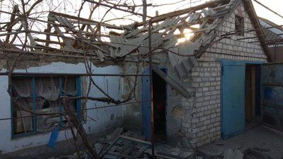 Пошкоджені будинки та нездетоновані снаряди: ситуація у Нововоронцовській громаді на Херсонщині