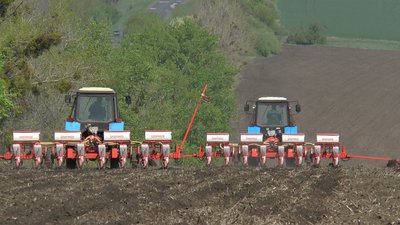 На Полтавщині завершили весняну посівну кампанію