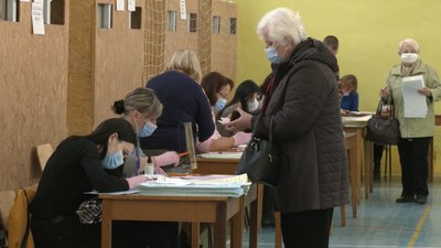 Як проходило голосування у «червоній зоні». РЕПОРТАЖ
