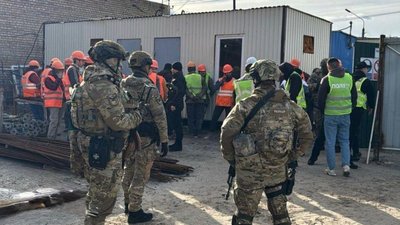 Незаконний примус людей до робіт на будівництві