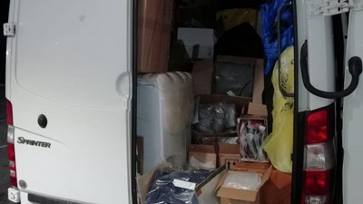 Контрабанду жіночої білизни з Італії вилучили у жителя Тернопільщини на кордоні з Угорщиною