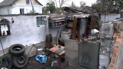 "Не встигла злякатися, це миттєво сталося": що про атаку РФ розповіли жителі Рівненщини "Не встигла злякатися, це миттєво сталося": що про атаку РФ розповіли жителі Рівненщини