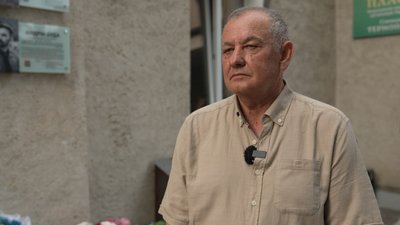 "Не давав опустити руки": у Тернополі відкрили меморіальну дошку військовому Андрію Буді "Не давав опустити руки": у Тернополі відкрили меморіальну дошку військовому Андрію Буді