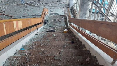 Жодного вцілілого приміщення. Як виглядає Миколаївський міжнародний аеропорт після обстрілів РФ Жодного вцілілого приміщення. Як виглядає Миколаївський міжнародний аеропорт після обстрілів РФ