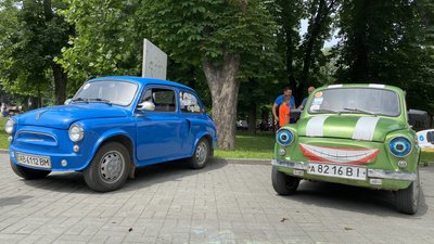 У Вінниці зупинилися учасники міжнародного ралі У Вінниці зупинилися учасники міжнародного ралі