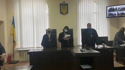 Суд щодо відсторонення Шевельова від посади Суд щодо відсторонення Шевельова від посади
