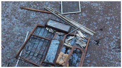 Російські війська обстріляли цивільну інфраструктуру Запоріжжя. Є постраждалі